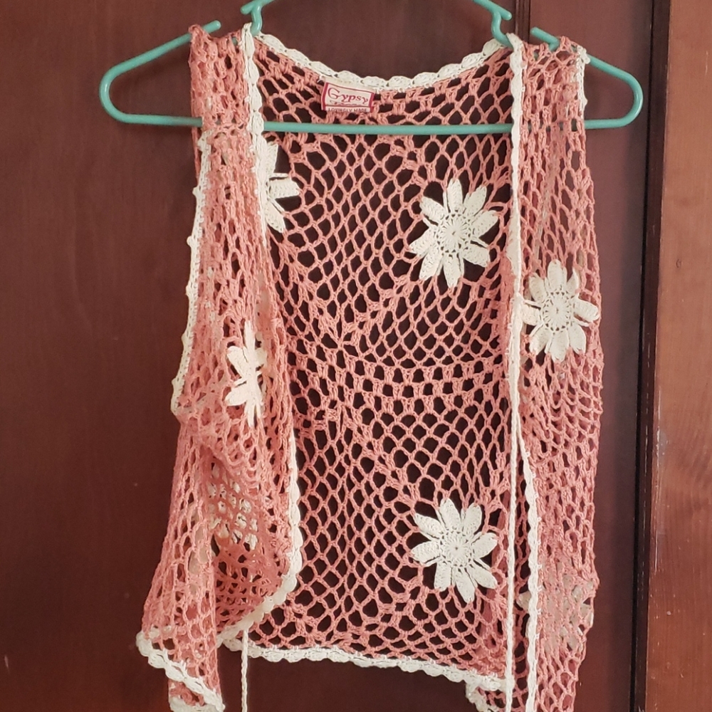 GYPSY ROSE🌹 CROCHETED TOP